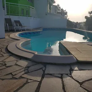 Grand Studio Au Bord De L Eau Appartement Les Trois-Ilets